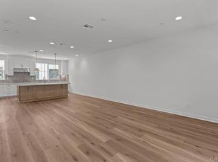 2536 Elderberry Ln, Carlsbad, CA 92008