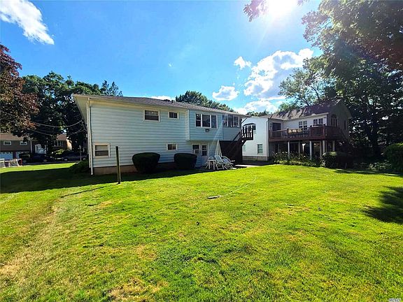 5th image of 417 Berrywood Ct
