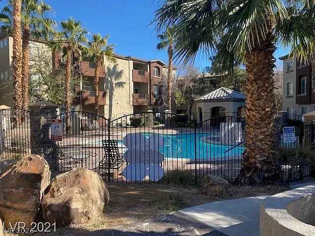 4400 S Jones Blvd #1092 — Photo 12