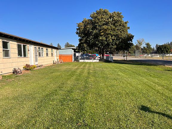 2nd image of 210 W 10th Ave #1