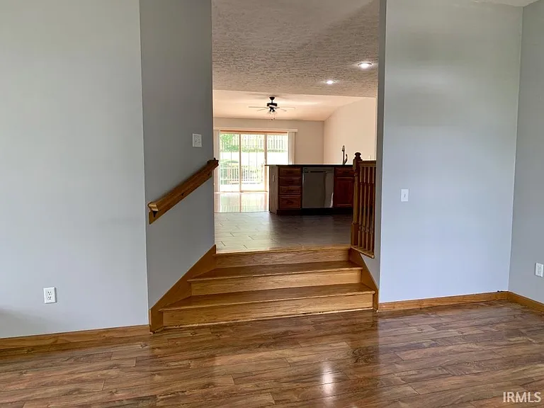 1209 W Aspen Ct — Photo 25