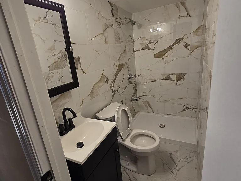 74 Caswell Ave #2 — Photo 12