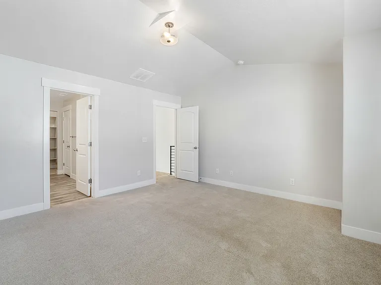 1620 N 3890 W — Photo 5