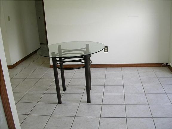 3rd image of 2096 E Atmore Cir