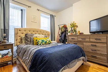 Rented by Bond New York