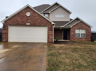 1230 Littlewood Cv, Conway, AR 72032