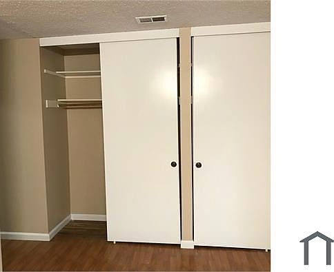 3rd image of 1253 Branham Ln Unit 1