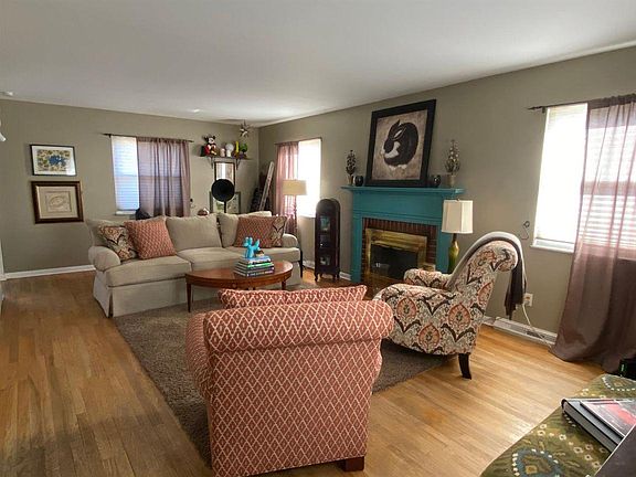 5th image of 134 Junedale Dr