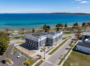 539 Bay St #404, Traverse City, MI 49684