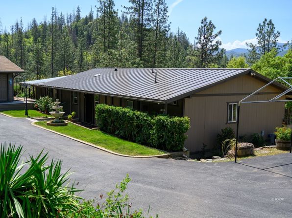 880 Union Hill Rd, Douglas City, CA 96024
