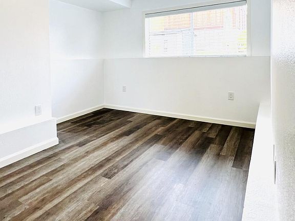 4th image of 1527 Ulloa St