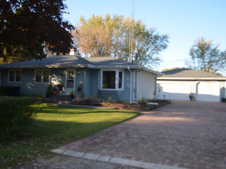 1st image of 3842 Woodlawn Ave