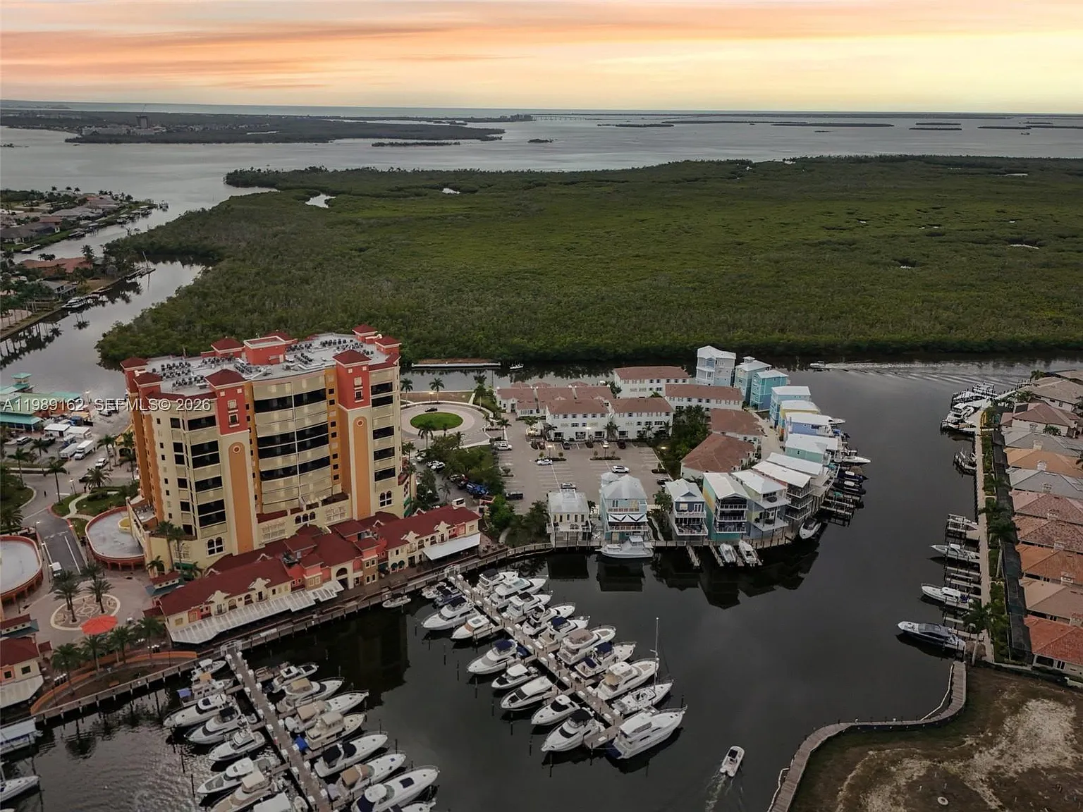 Marina South Ii — Photo 2