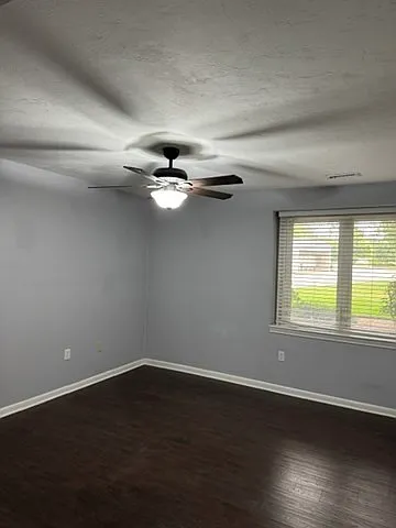 116 Burkhall St #O — Photo 14