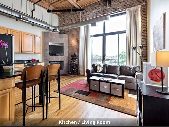 3rd image of 2735 W Armitage Avenue # Fl 4th
