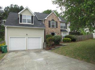 6081 Waterton Dr, Lithonia, GA 30058