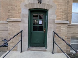 1625 W Greenleaf Ave APT 1B, Chicago, IL 60626