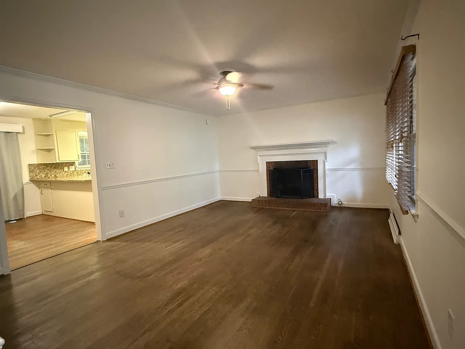 880 Catalina Drive — Photo 3