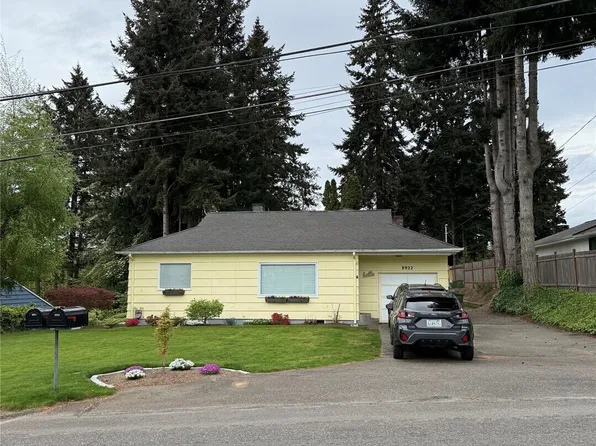 8922 35th Street W, University Place, WA 98466