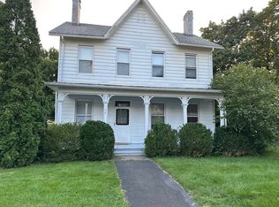 36 2nd St, Saugerties, NY 12477