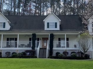 7155 Valleyview St, Hokes Bluff, AL 35903