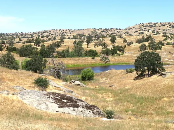 1 Millstream Ln, Madera, CA 93636