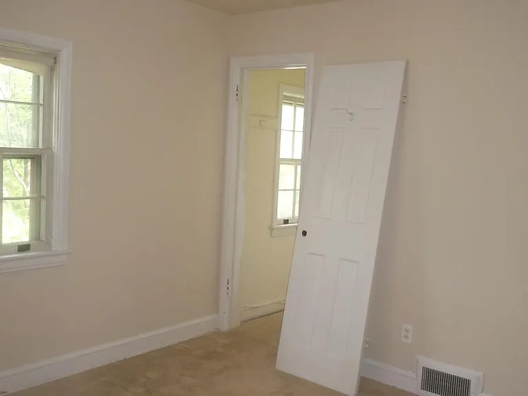 1801 Grace Church Rd — Photo 15