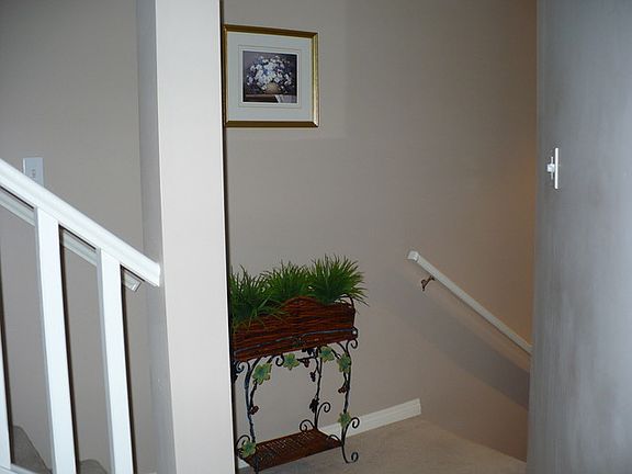 4th image of 222 Mary St