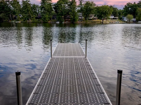 110 N Shore Dr, Stow, MA 01775
