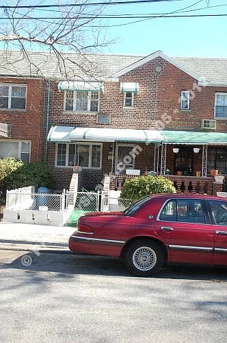1st image of 827 E 57th St