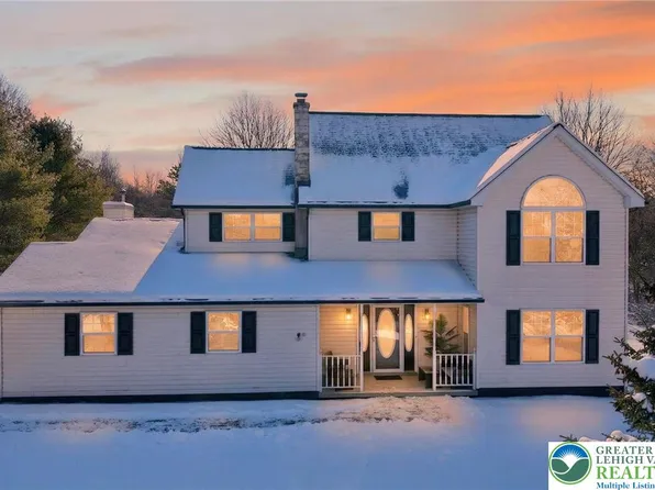 200 Brittany Dr, Albrightsville, PA 18210