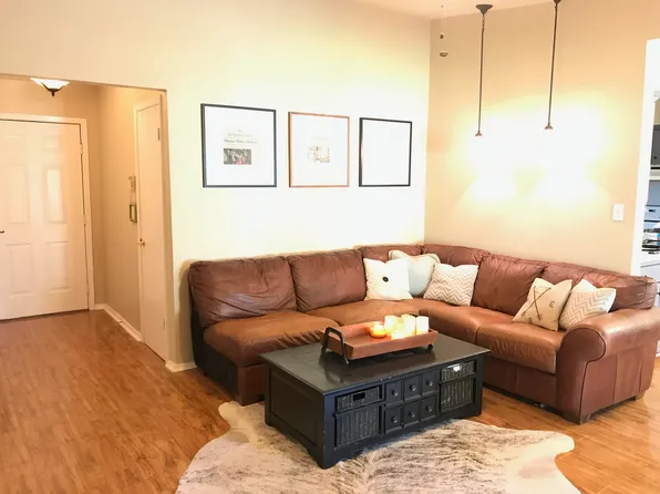 1010 Warrington Dr, Austin, TX 78753