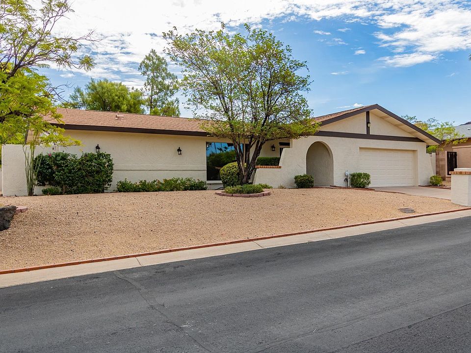 1st image of 9031 N Arroya Grande Dr