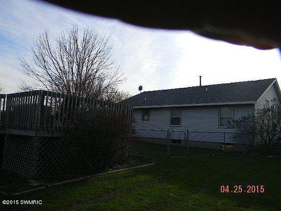 3rd image of 5146 Misty Creek Dr SE