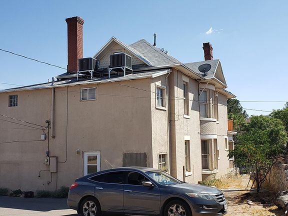 3rd image of 907 Upson Dr