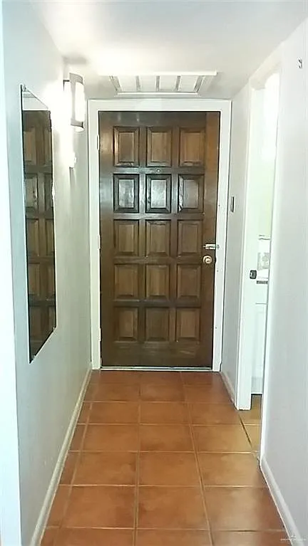 1 bed, 1.0 bath, 433 sqft, $725 — Photo 2