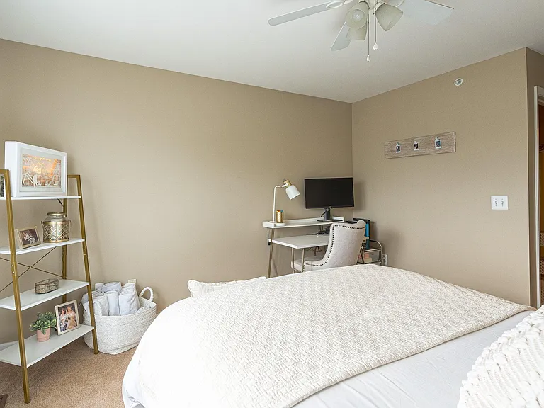 39477 Springwater Dr — Photo 33