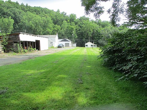 3rd image of 7661 Whitehead Hill Rd