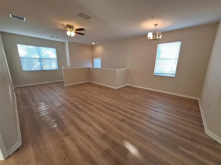 3709 Parkridge Cir #7-204 — Photo 6