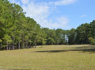 576 Lindgrove Pl SW, Ocean Isle Beach, NC 28469