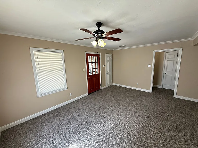 3884 Tuggle Ave — Photo 15
