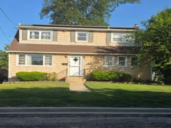 1425 Tadmor Street, North Merrick, NY 11566