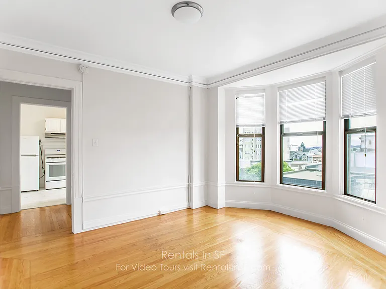 2504 Sacramento St #10 — Photo 6