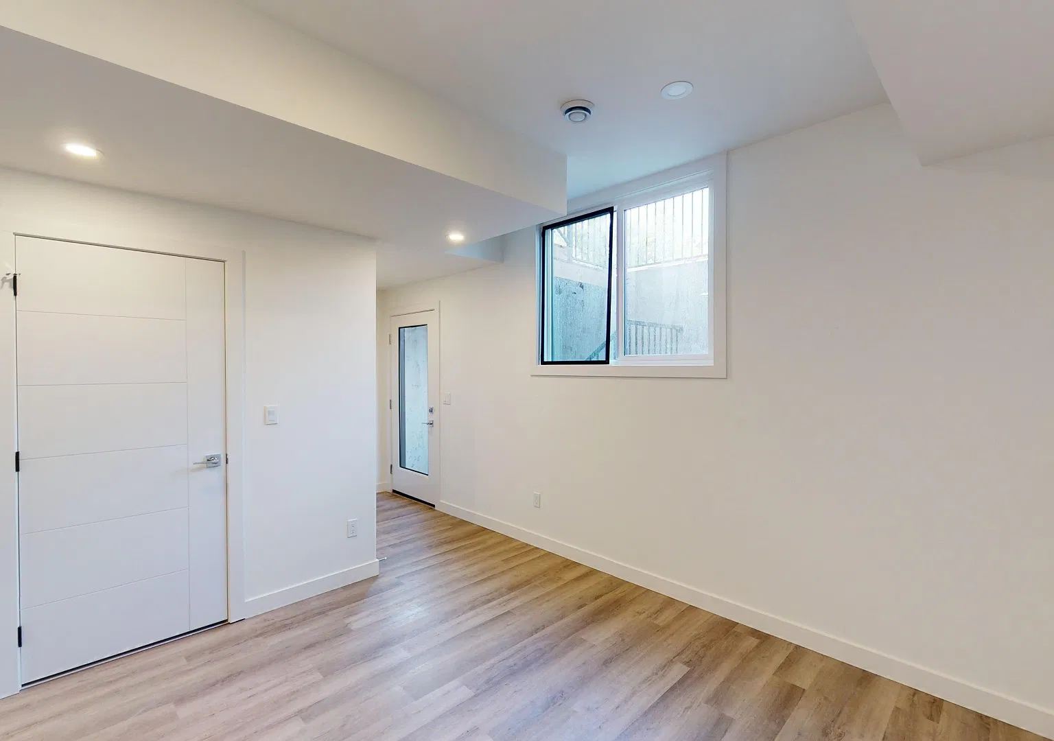 2102B 13 Street Northwest — Photo 2