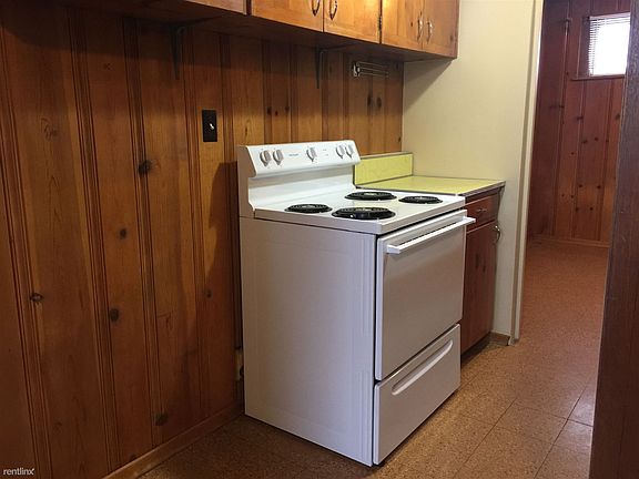 3rd image of 1009 S 11th Ave APT 2