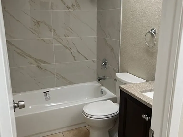 483 Quail Ct — Photo 14