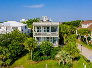 904 Middle St, Sullivans Island, SC 29482