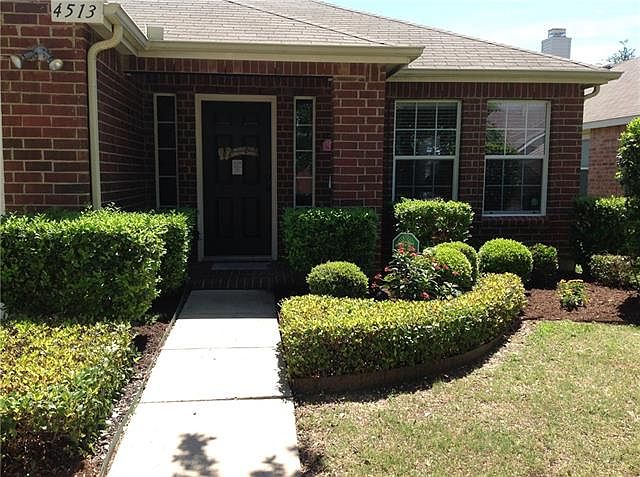 1st image of 4513 Heron Pond Ln