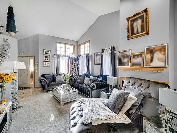 5th image of 18326 Pond View Ct