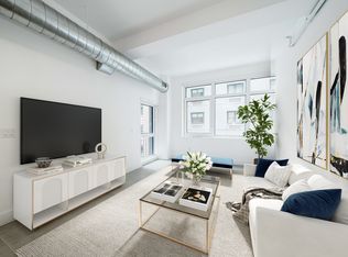 339 W 38th St #3H, New York, NY 10018